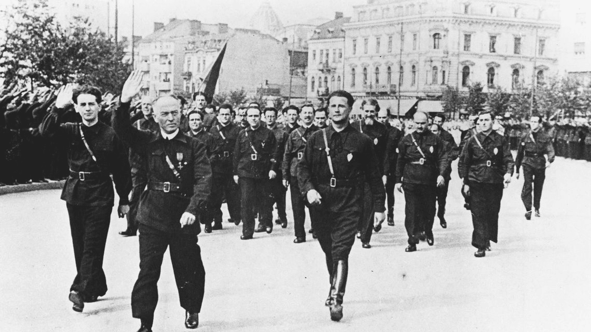 Antonescu și Mișcarea Legionară