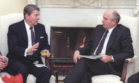 Reagan și Gorbaciov