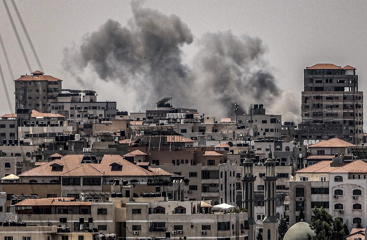 atacuri aeriene în Fâșia Gaza