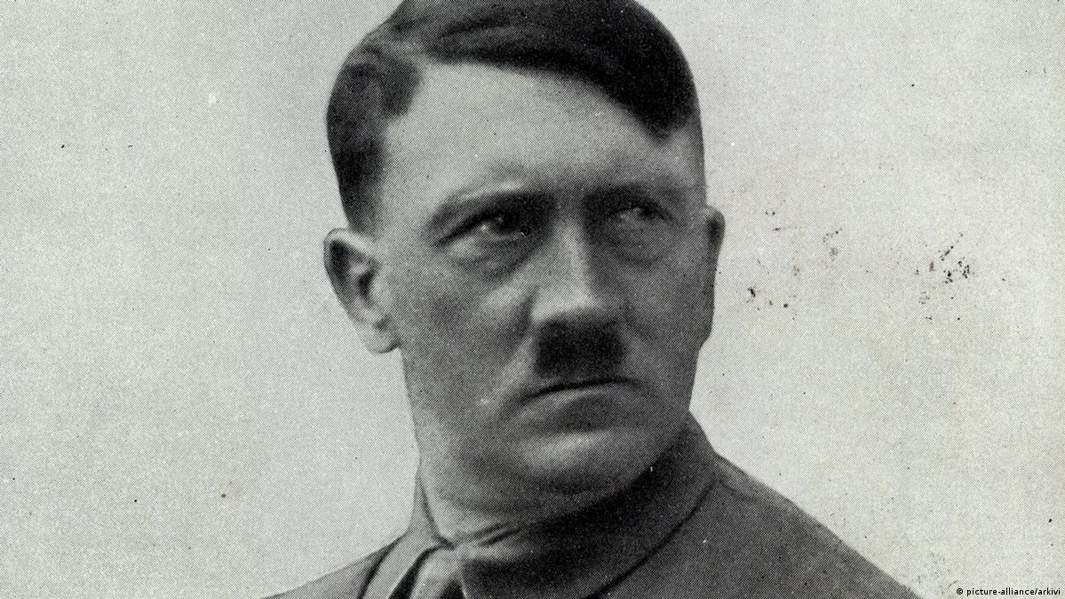 Adolf Hitler, Elveția