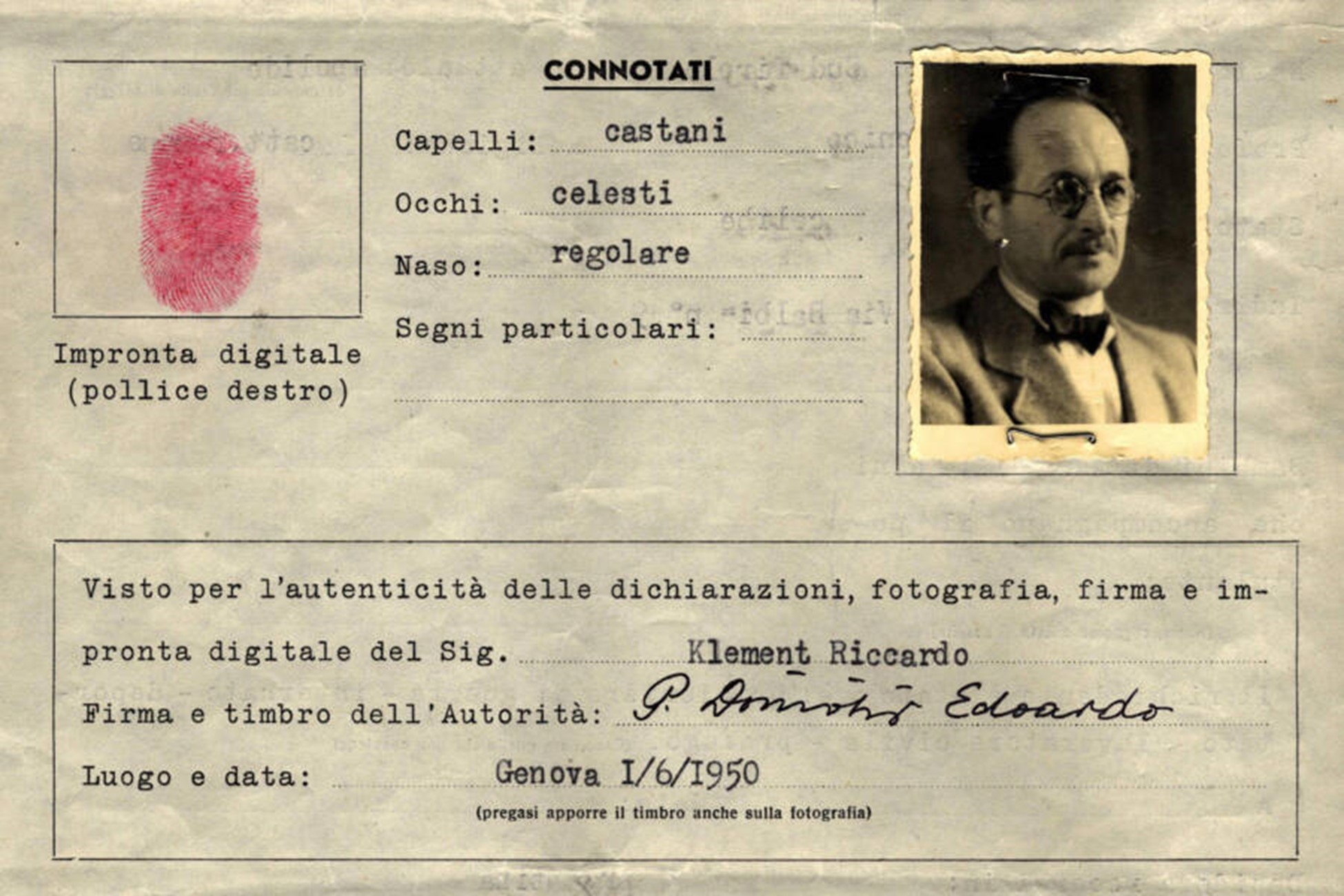 Un document de călătorie de la Crucea Roșie pentru nazistul Adolf Eichmann, în care numele său apare ca fiind "Ricardo Klement"
