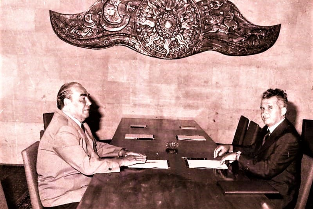 Nicolae Ceaușescu și Brejnev