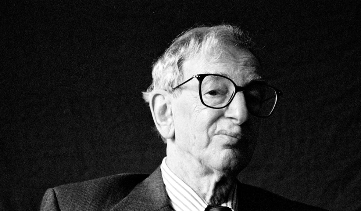 Eric Hobsbawm, Ministerul de Externe