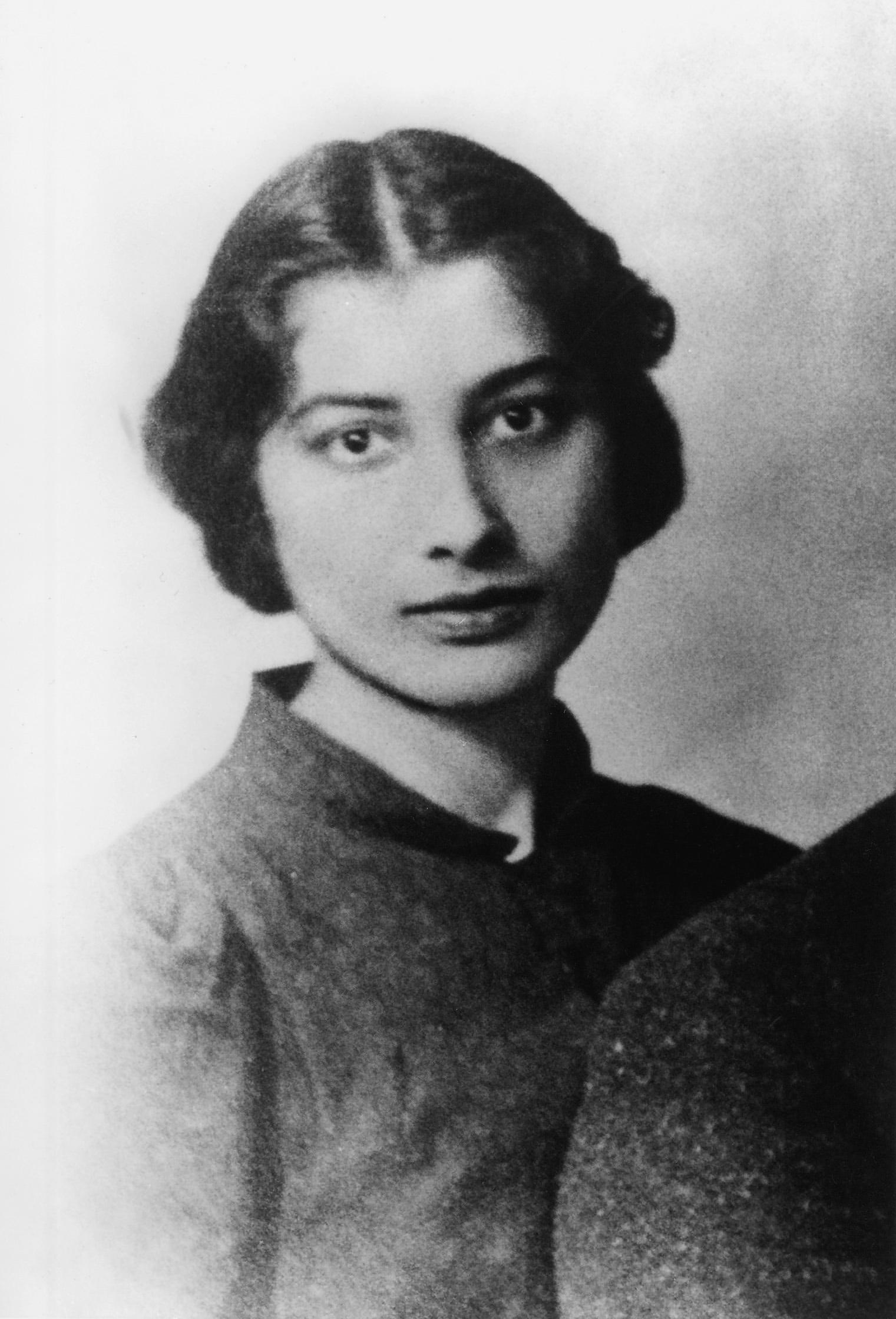 Noor Inayat Khan, spion