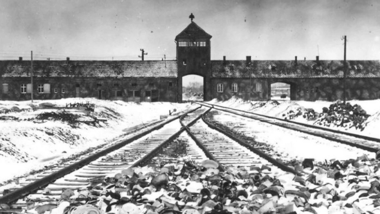 piese de șah, Auschwitz